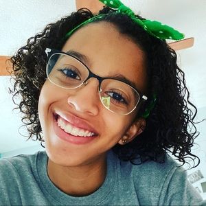 Meet your Posher, Haley